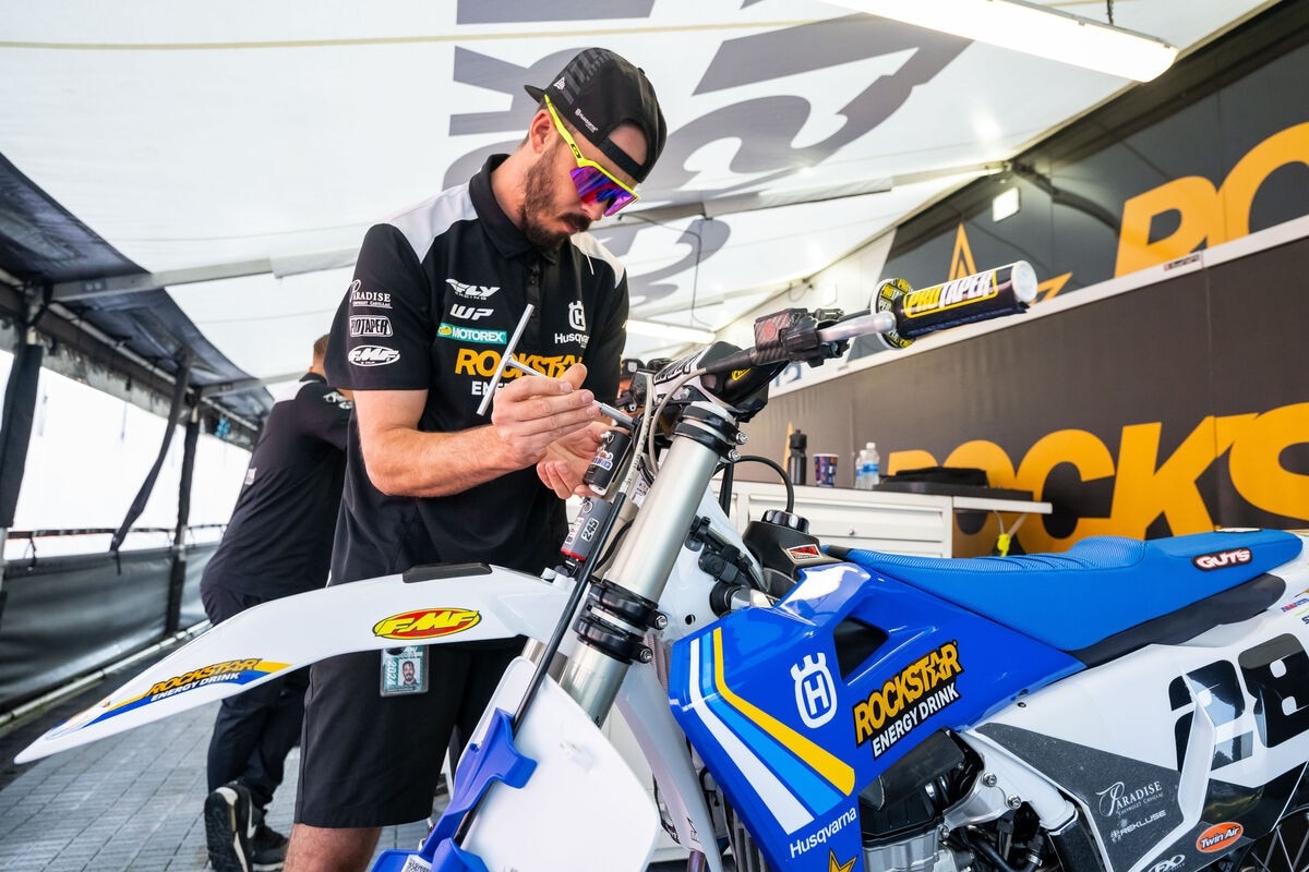 Husqvarna 2025 Heritage livery 